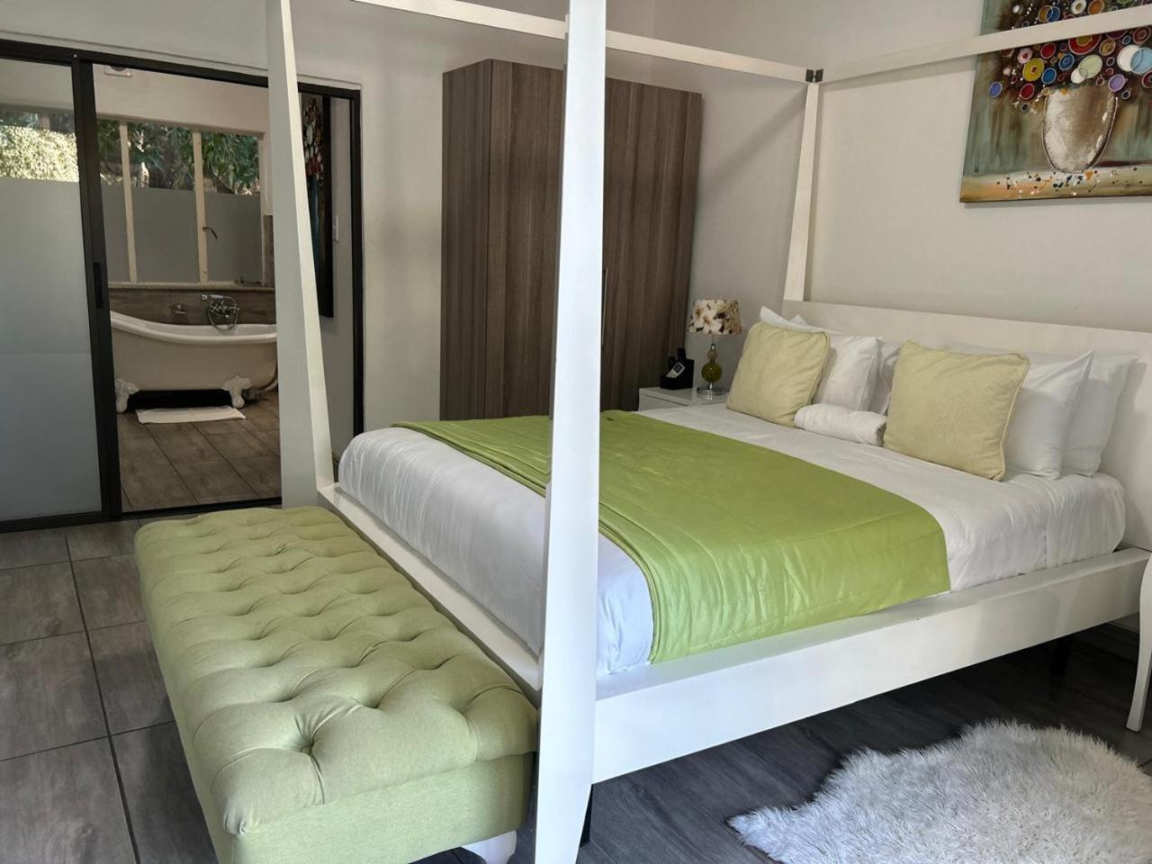 Calla Lily Guesthouse Νέλσπρουιτ Εξωτερικό φωτογραφία