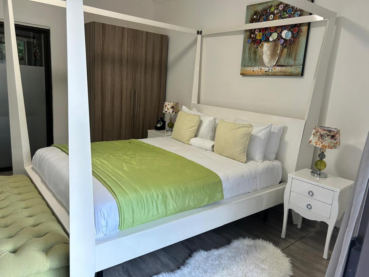 Calla Lily Guesthouse Νέλσπρουιτ Εξωτερικό φωτογραφία