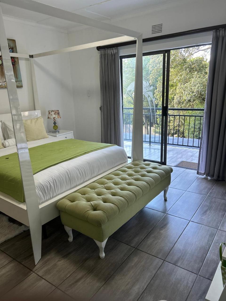 Calla Lily Guesthouse Νέλσπρουιτ Εξωτερικό φωτογραφία