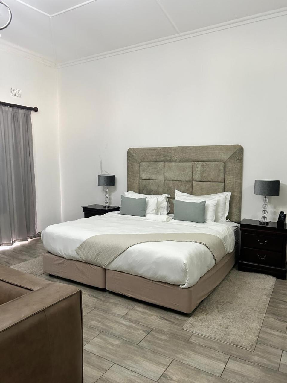 Calla Lily Guesthouse Νέλσπρουιτ Εξωτερικό φωτογραφία